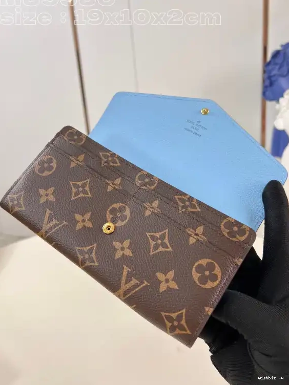 WIS Louis SARAH WALLET-19*10.5*2cm Vuitton 0611